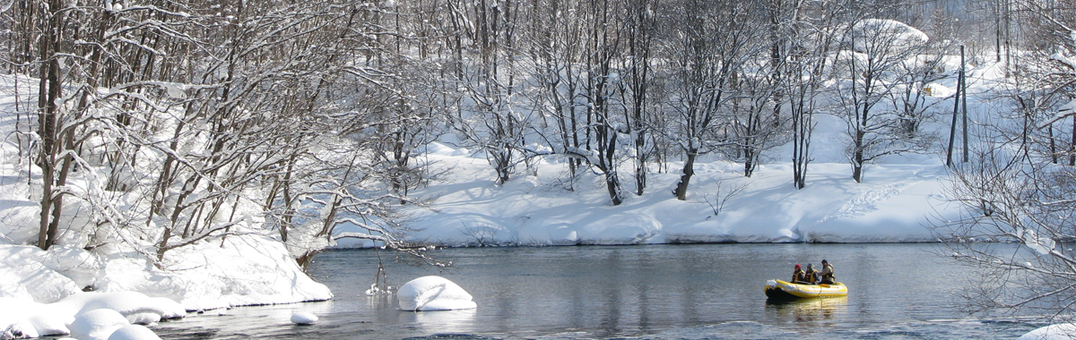 winter/river cruise in niseko
